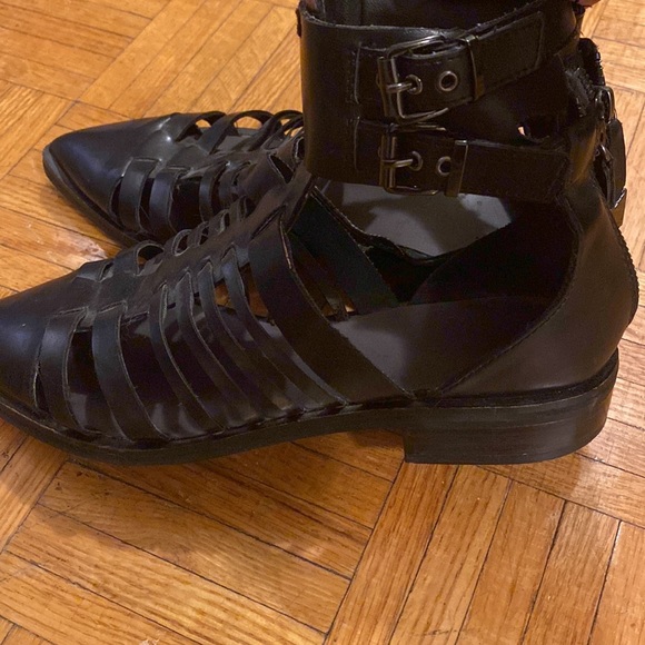 Black Zara Flats. Excellent Condition - Picture 2 of 4